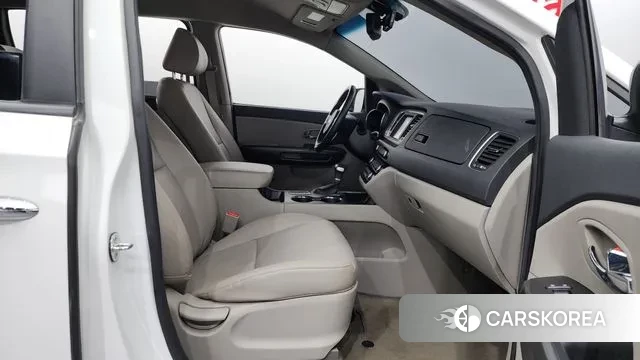 Kia The New Carnival 2020 Белый из Кореи, фото 2