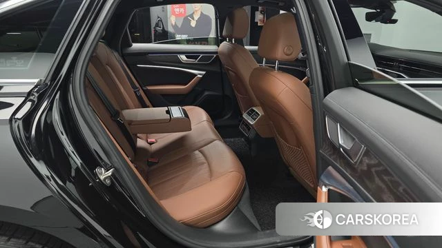 Audi A6 (C8) 2022 Черный из Кореи, фото 2