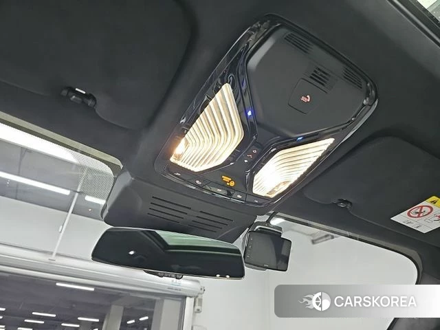 BMW X7 (G07) 2025 Черный из Кореи, фото 2