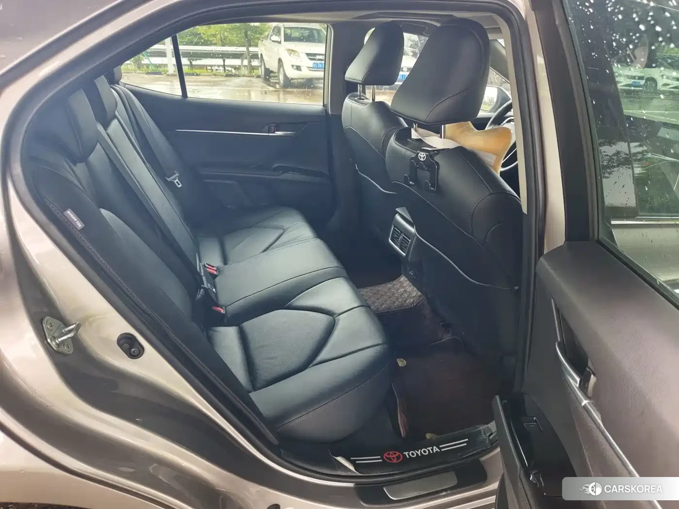 Toyota Camry 2024 Silver/gray из Китая, фото 2