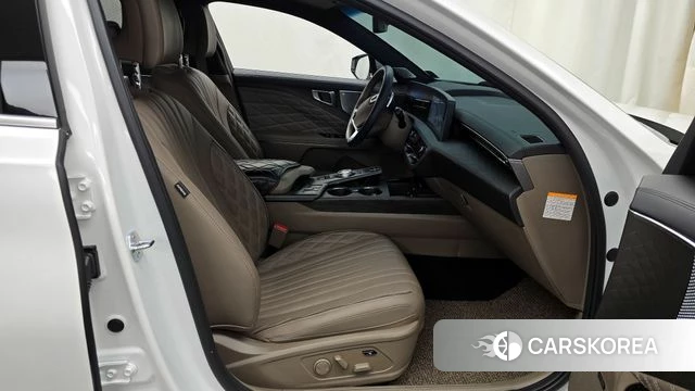 Kia K8 Hybrid 2024 Белый из Кореи, фото 2