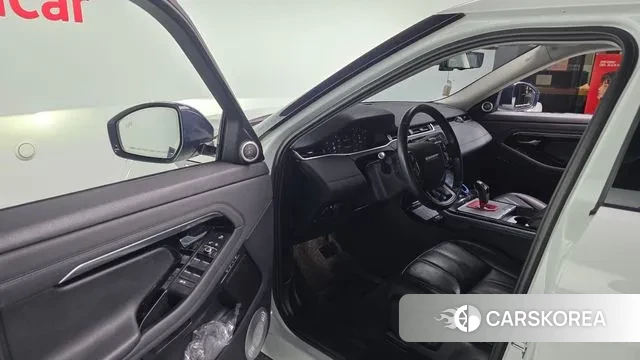 Land Rover Range Rover Evoque 2nd Generation 2020 Белый из Кореи, фото 2