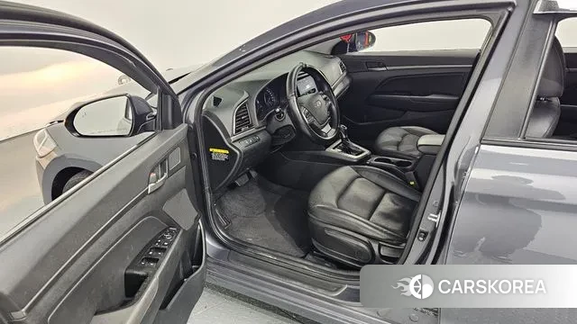 Hyundai Avante AD 2018 Серый из Кореи, фото 2