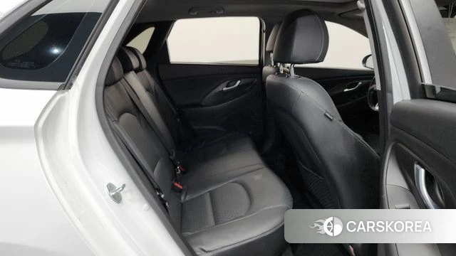 Hyundai i30 (PD) 2018 Белый из Кореи, фото 2
