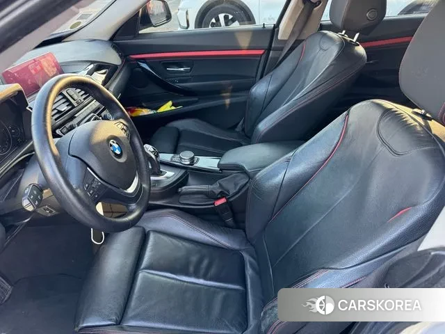 BMW 3 Series GT (F34) 2018 Серебристо-серый из Кореи, фото 2