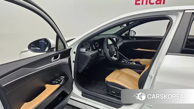 Kia K5 3rd generation 2021 Белый из Кореи, фото 2