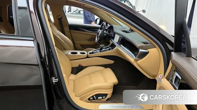 Porsche Panamera (971) 2018 Коричневый из Кореи, фото 2