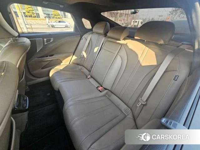 Kia K8 Hybrid 2022 Черный из Кореи, фото 2