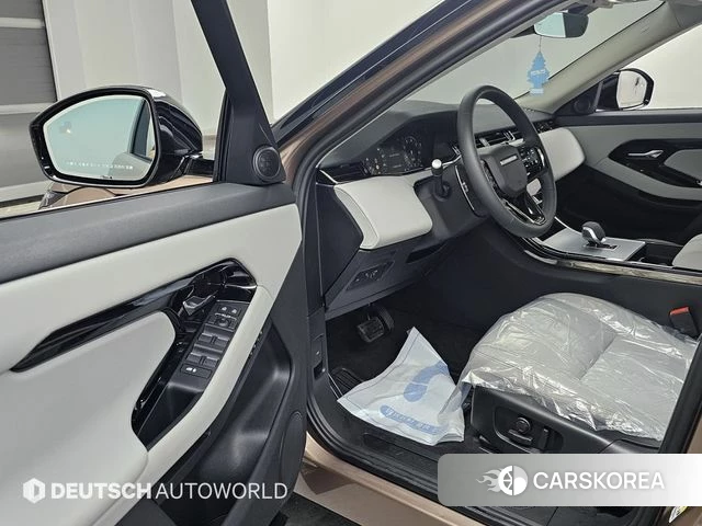 Land Rover Range Rover Evoque 2nd Generation 2025 Песочный из Кореи, фото 2