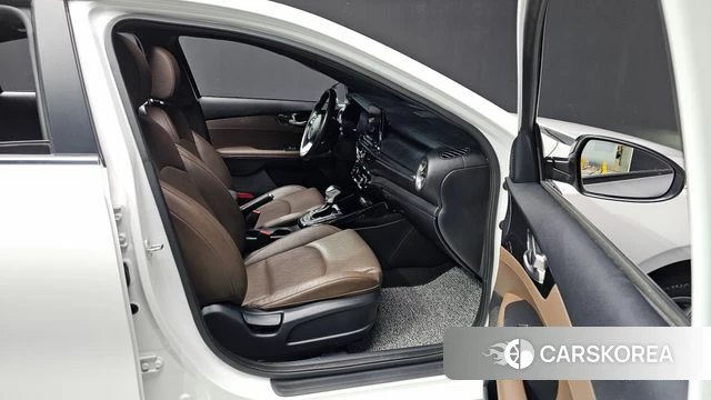 Kia Come New K3 2019 Белый из Кореи, фото 2