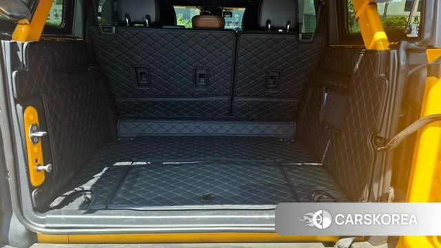 Ford Bronco 6th Generation 2022 Оранжевый из Кореи, фото 2