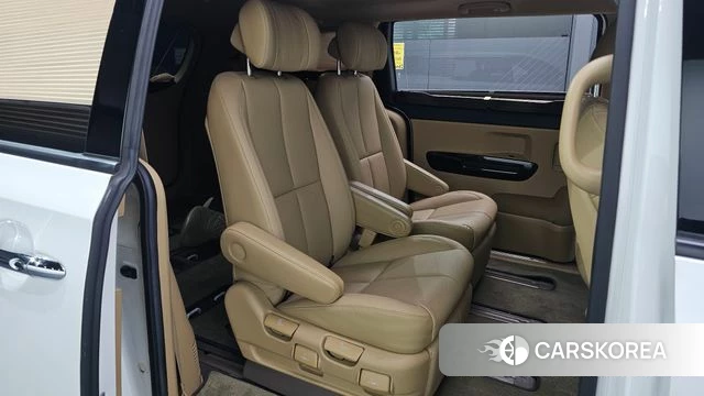 Kia The New Carnival 2018 Белый из Кореи, фото 2