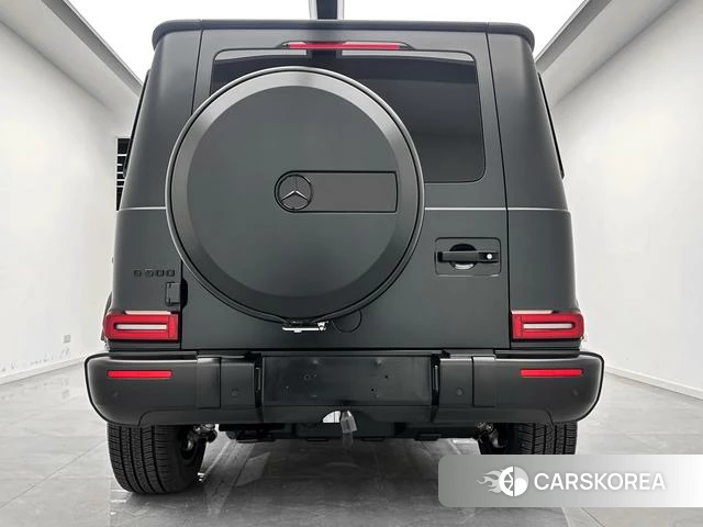 Mercedes-Benz G-class 2024 Черный из Китая, фото 2
