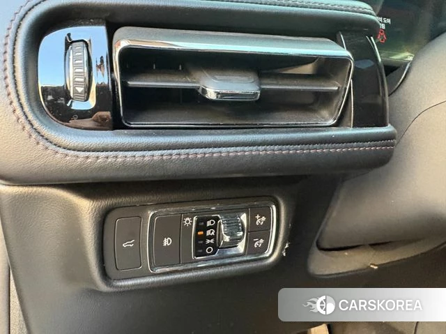 Lincoln Aviator 2nd generation 2020 Серебряный из Кореи, фото 2