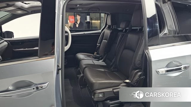 Honda Odyssey 2018 Серебристо-серый из Кореи, фото 2