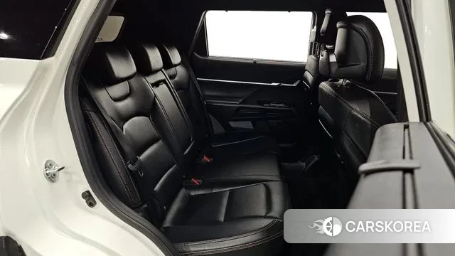 Ssangyong Torres EVX 2024 Белый из Кореи, фото 2