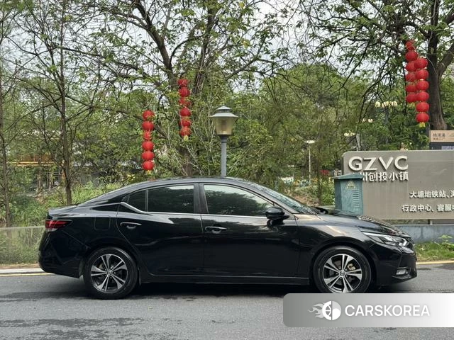 Nissan Xuan Yi 2021 Черный из Китая, фото 2