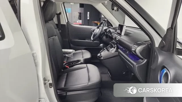 Hyundai Casper 2023 Белый из Кореи, фото 2