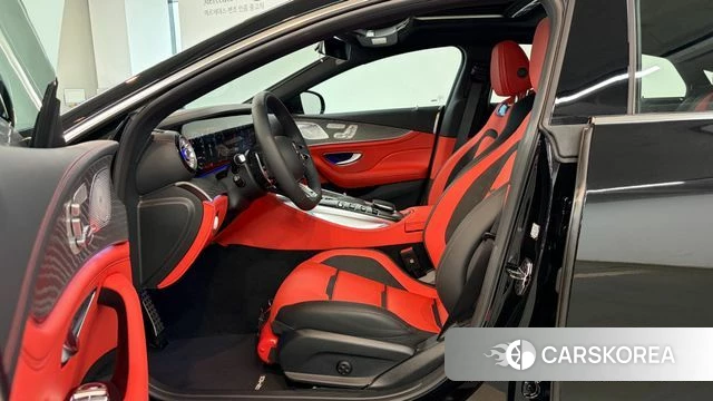 Mercedes-Benz AMG GT 2025 Черный из Кореи, фото 2
