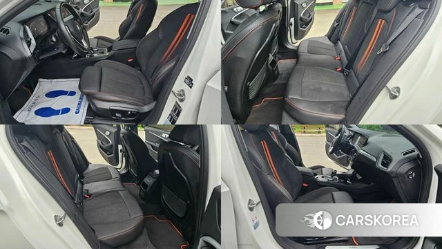 BMW 1 Series (F40) 2020 Белый из Кореи, фото 2