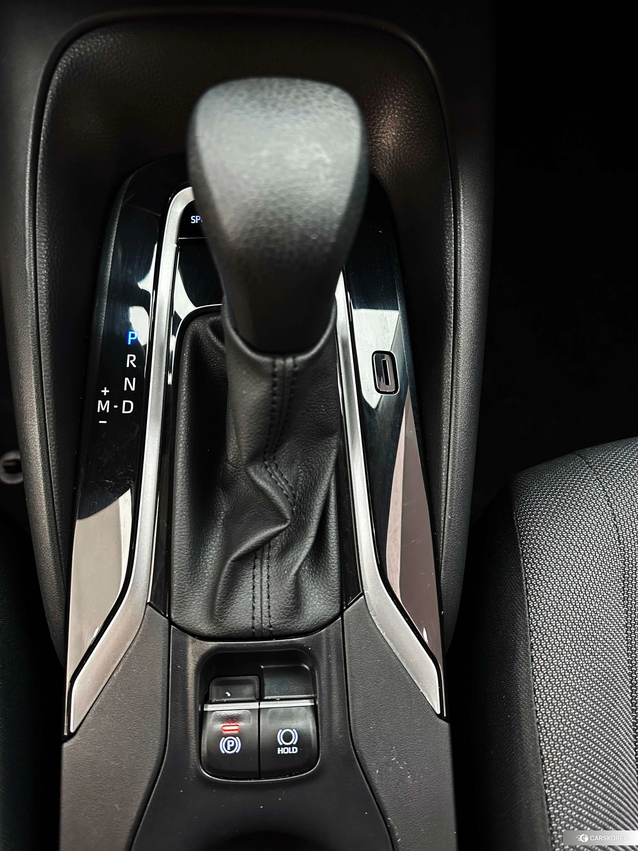 Toyota Corolla 2021 Белый из Китая, фото 2