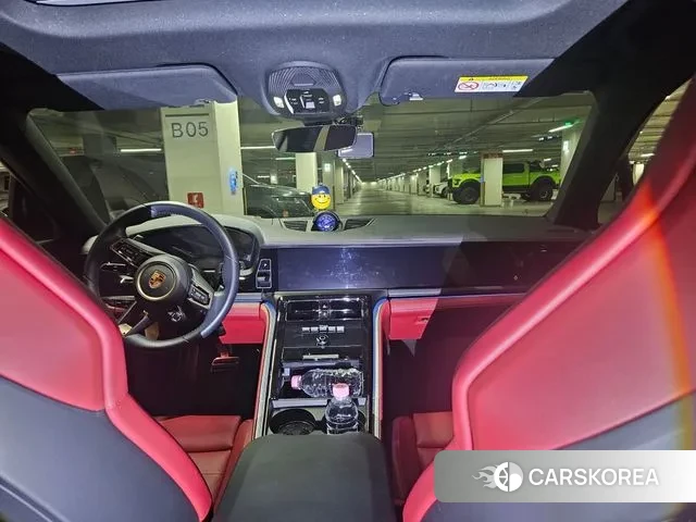 Porsche Panamera (972) 2024 Черный из Кореи, фото 2