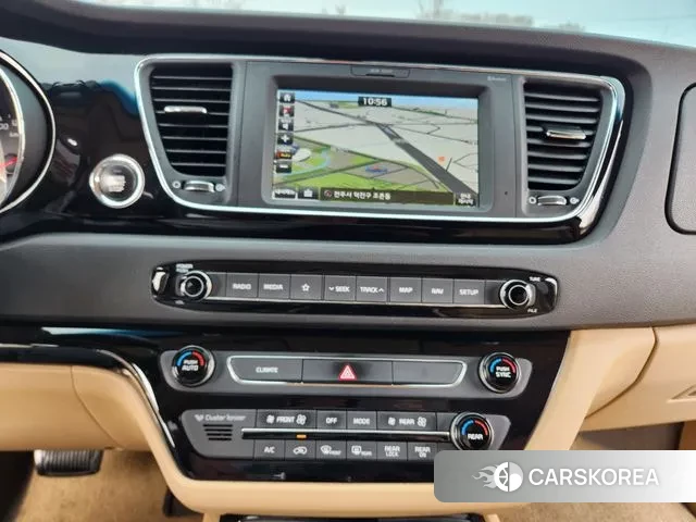 Kia All New Carnival 2018 Жемчужный цвет из Кореи, фото 2