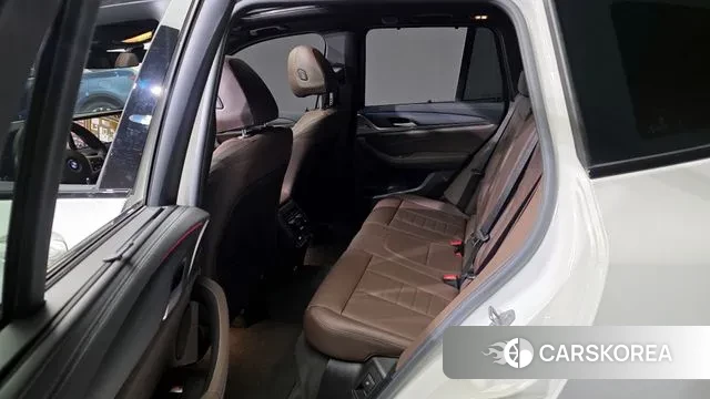 BMW X3 (G01) 2024 Белый из Кореи, фото 2