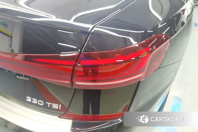 Volkswagen Passat 2023 Черный из Китая, фото 2