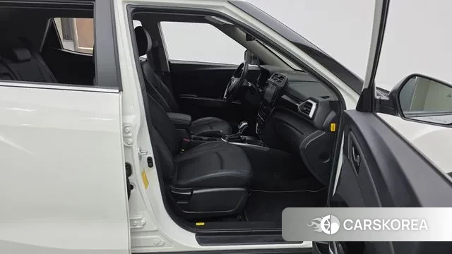 Ssangyong The New Tivoli 2023 Белый из Кореи, фото 2