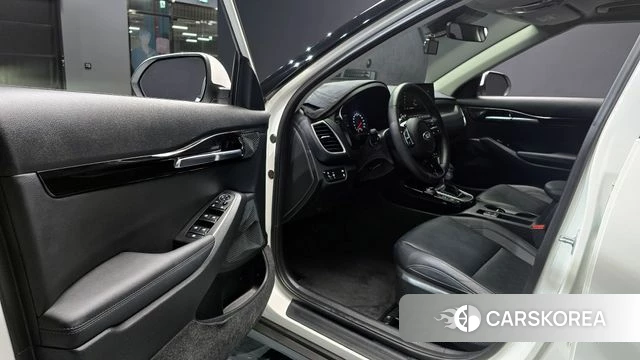 Kia Seltos 2021 Белый из Кореи, фото 2