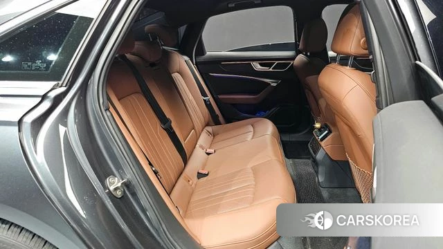 Audi A6 (C8) 2020 Серый из Кореи, фото 2