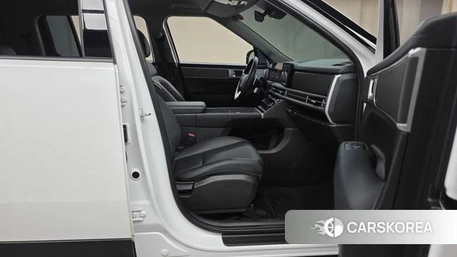 Hyundai Santa Fe (MX5) 2024 Белый из Кореи, фото 2