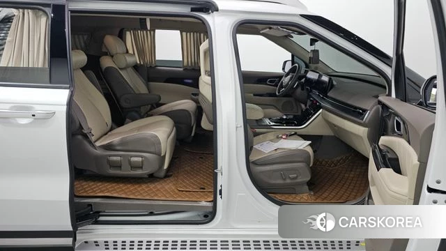 Kia Carnival 4th generation 2023 Белый из Кореи, фото 2