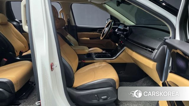 Kia Carnival 4th generation 2020 Белый двухцветный из Кореи, фото 2