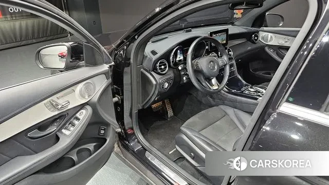 Mercedes-Benz GLC-Class X253 2019 Черный из Кореи, фото 2