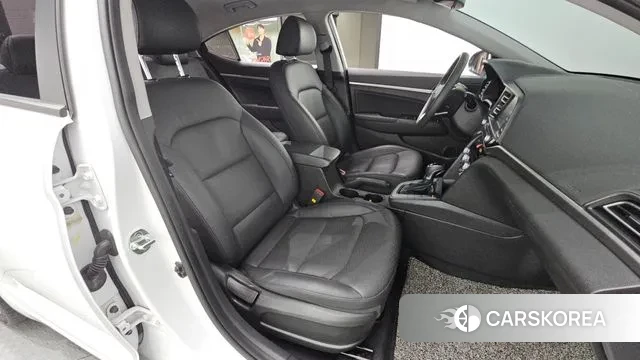 Hyundai The New Avante AD 2019 Белый из Кореи, фото 2