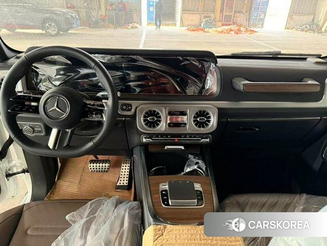 Mercedes-Benz G-class 2025 Белый из Китая, фото 2