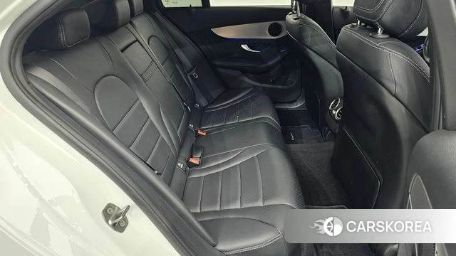 Mercedes-Benz C-Class W205 2021 Белый из Кореи, фото 2