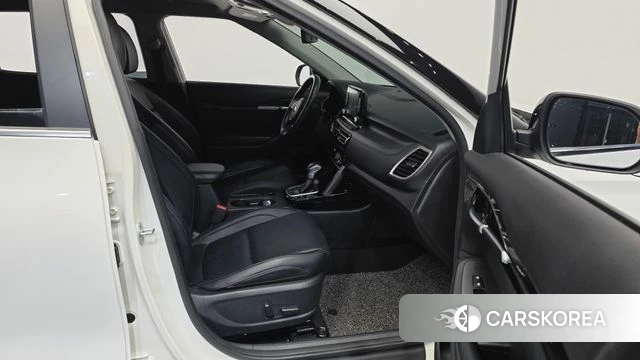 Kia Seltos 2019 Белый из Кореи, фото 2