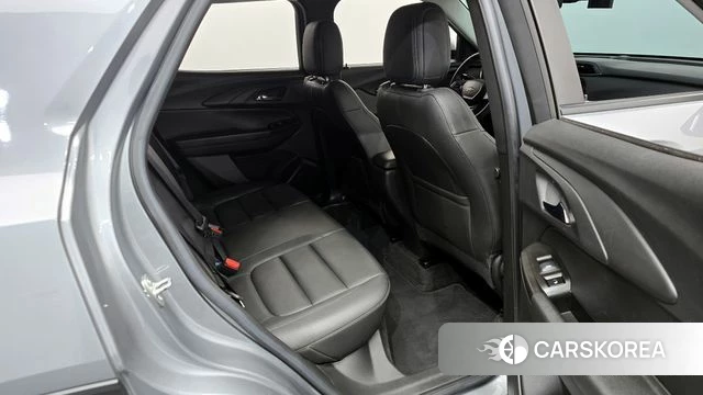 Chevrolet (GM Daewoo) Trailblazer 2022 Серый из Кореи, фото 2