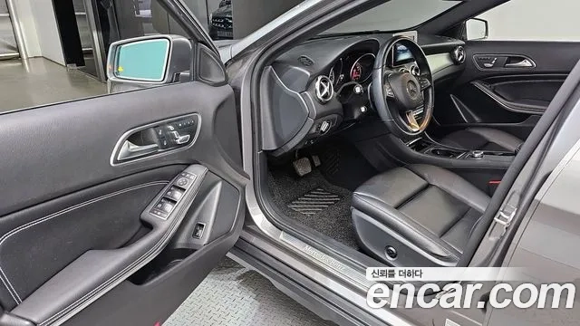 Mercedes-Benz GLA-Class X156 2018 Серый из Кореи, фото 2