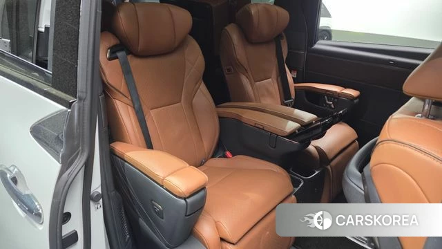Toyota Alphard 4th Generation 2023 Белый из Кореи, фото 2