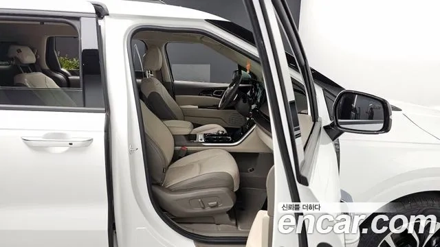 Kia Carnival 4th generation 2023 Белый из Кореи, фото 2