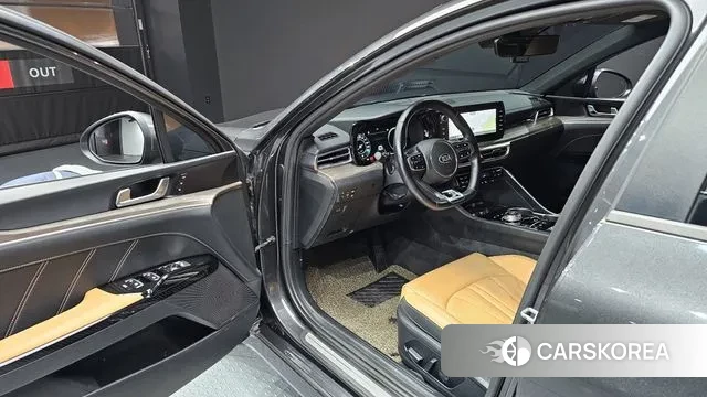 Kia K5 3rd generation 2021 Серый из Кореи, фото 2