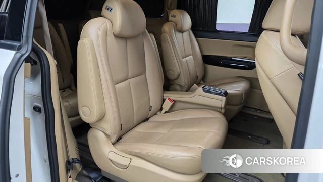 Kia The New Carnival 2018 Белый из Кореи, фото 2