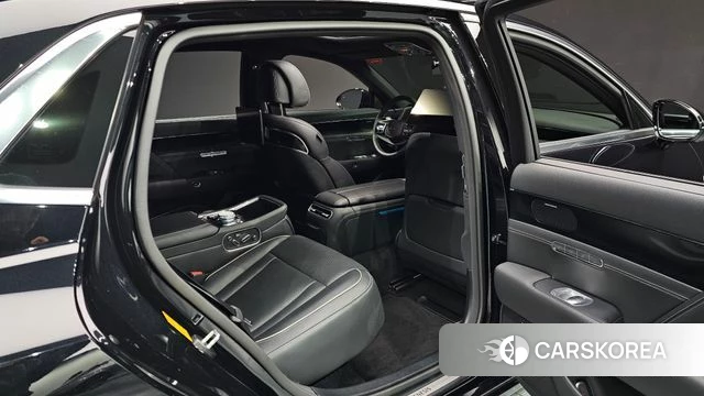 Genesis G90 (RS4) 2024 Черный из Кореи, фото 2