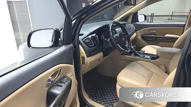 Kia The New Carnival 2019 Черный из Кореи, фото 2