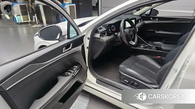 Kia K5 3rd generation 2021 Белый из Кореи, фото 2