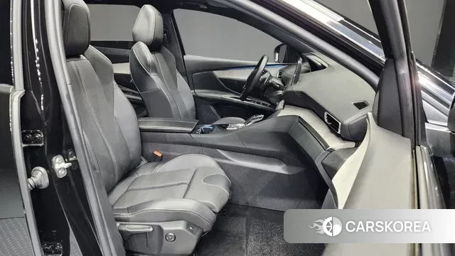 Peugeot 3008 second generation 2022 Черный из Кореи, фото 2